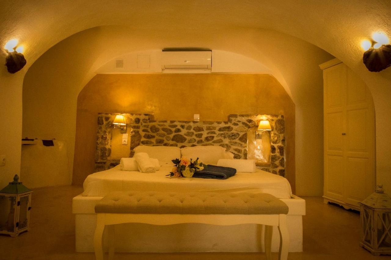 Linos Suites Emporio  Esterno foto