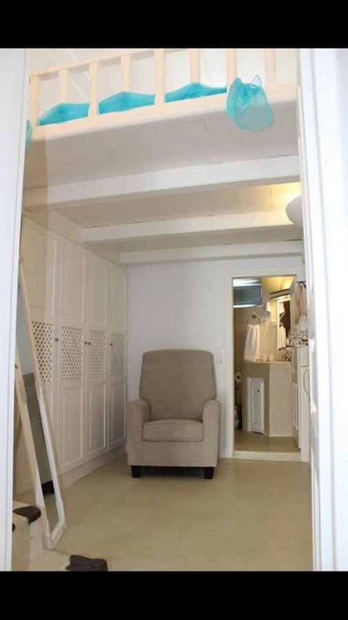 Linos Suites Emporio  Esterno foto